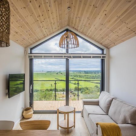 Nowe Domki Deluxe Z Widokiem Na Zatoke Z Basenem I Sauna Oslonino ภายนอก รูปภาพ