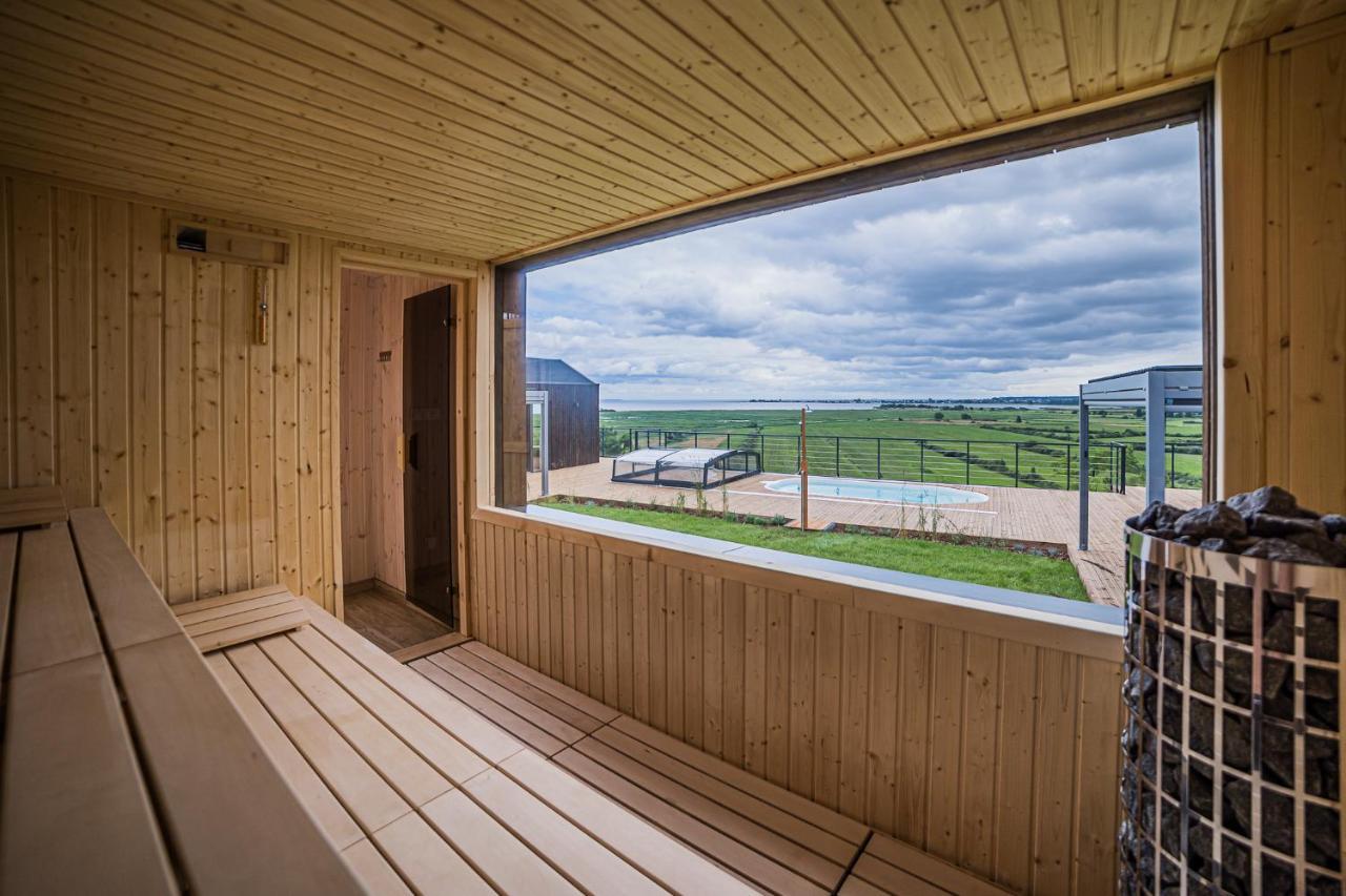 Nowe Domki Deluxe Z Widokiem Na Zatoke Z Basenem I Sauna Oslonino ภายนอก รูปภาพ