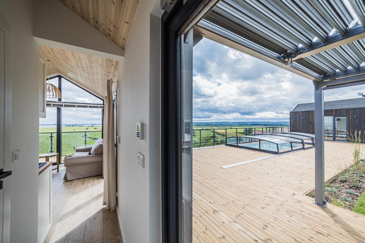 Nowe Domki Deluxe Z Widokiem Na Zatoke Z Basenem I Sauna Oslonino ภายนอก รูปภาพ